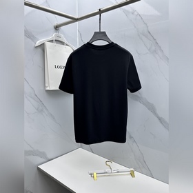 Fendi： новая коллекция весна-лето 2026