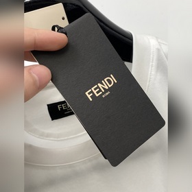 Fendi, новая коллекция 2026 года： футб