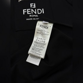 Новинка FENDI 25s： мужская футболка с 