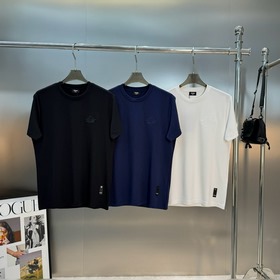 Новая модель футболки FENDI из модала