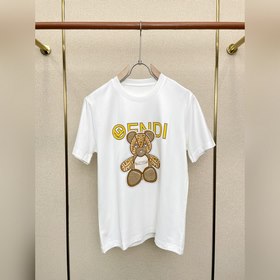 FENDI： новая коллекция, ради которой с