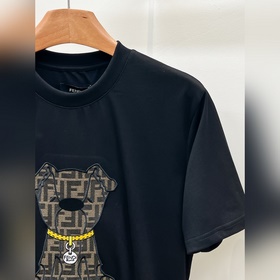 Fendi. Новая коллекция Fendi весна-лет