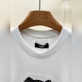Fendi. Новая коллекция Fendi весна-лет