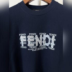 Новая модель Fendi весна-лето 2026： св