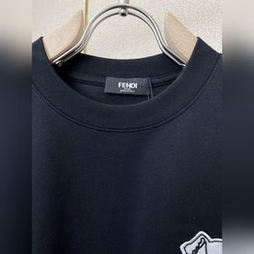 FENDI： новая коллекция, ради которой с