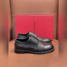 Ferragamo — высокая версия, кожаная по