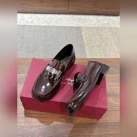Мужские кожаные туфли Ferragamo： верх