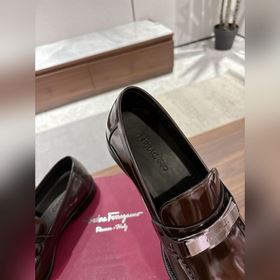 Мужские кожаные туфли Ferragamo： верх 