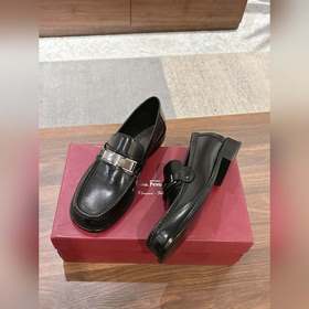 Мужские кожаные туфли Ferragamo： верх