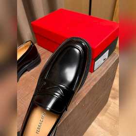 [Ferragamo] Оригинальная модель — муж