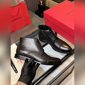 Ferragamo — популярные мужские кожаные