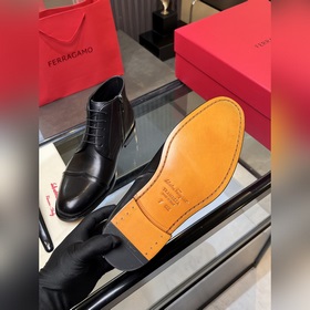 Ferragamo — популярные мужские кожаные