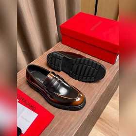 Ferragamo~  Размеры： 39–44 (38, 45, 4