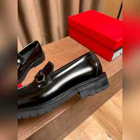 Ferragamo~  Размеры： 39–44 (38, 45, 4