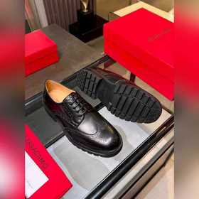 Ferragamo — популярные мужские кожаные