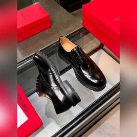 Ferragamo — популярные мужские кожаные