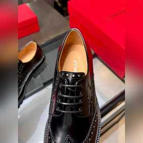 Ferragamo — популярные мужские кожаные