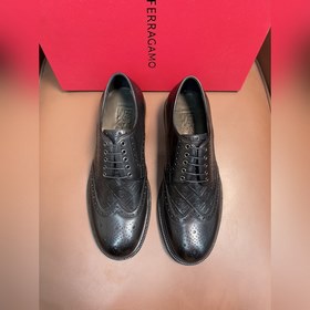 Ferragamo — высокая версия, кожаная по
