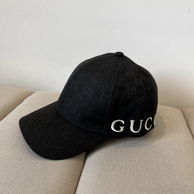 Бейсболка GUCCI — новинка с официально