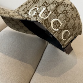 Бейсболка GUCCI — новинка с официально