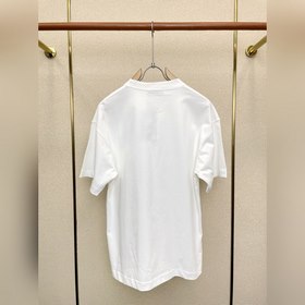 Gucci： новая модель мужской повседневн