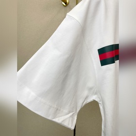 Gucci： новая модель мужской повседневн