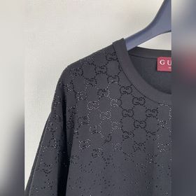 GUCCI： новая модель футболки с коротки