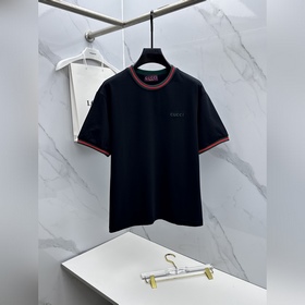 Gucci： новая модель слегка расширенным