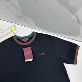 Gucci： новая модель слегка расширенным