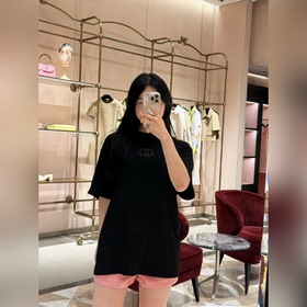 Оригинальная футболка GUCCI с круглым 