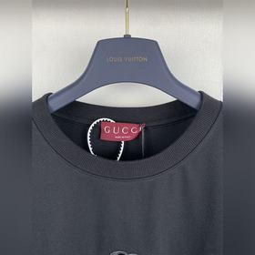 Оригинальная футболка GUCCI с круглым 