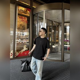 Футболка GUCCI 26SS с круглым вырезом 
