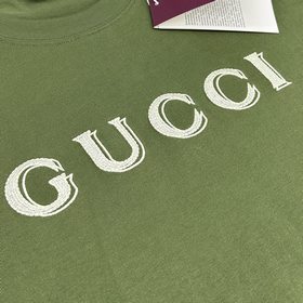 Gucci： новая модель слегка расширенным