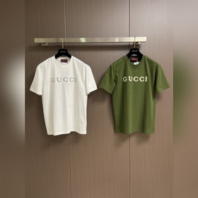 Футболка GUCCI с объемной вышивкой и к