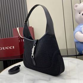 Новая коллекция Gucci, поставляемая в 