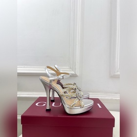 Gucci 26ss  Флагманская коллекция