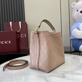 В комплекте с полной оригинальной упак