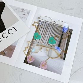 Официальный сайт Gucci. Модель для муж