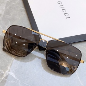 [GUCCI] Новые солнцезащитные очки Guc