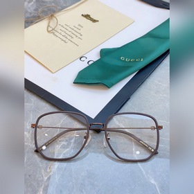 [GUCCI] Новинки на официальном сайте 