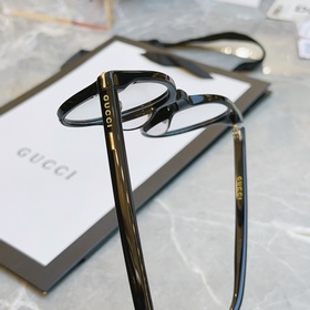 [GUCCI] Новая оправа для очков от Guc