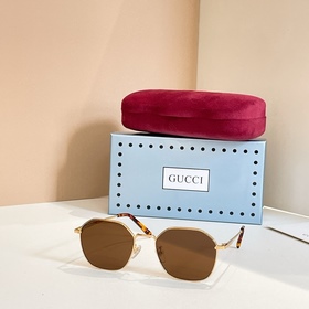GUCCI МОДЕЛЬ： GG 1927O РАЗМЕР： 53 (1