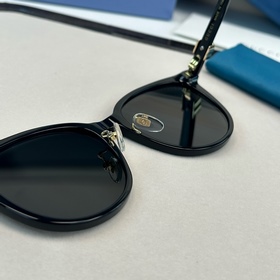 GUCCI GG1180SK Размер： 56 (20–145) С