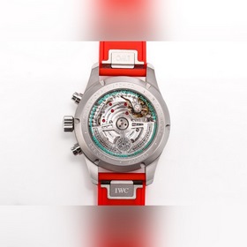 Новинка TWS ： IWC и AMG объединили ус