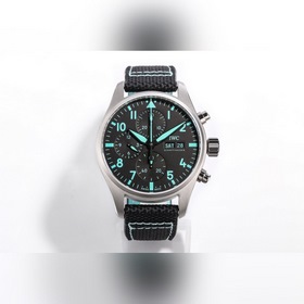 Новинка TWS ： IWC и AMG объединили ус