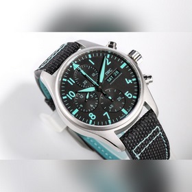 Новинка TWS ： IWC и AMG объединили ус