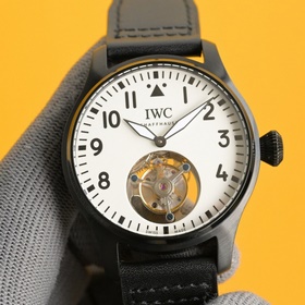 Новая модель часов IWC Pilot’s Tourbil
