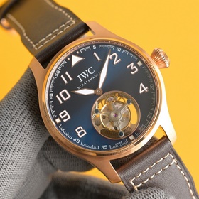 Новая модель часов IWC Pilot’s Tourbil