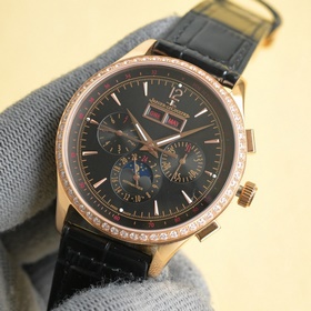 Обновленная версия V2 JAEGER-LECOULTRE