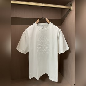 Новинка Loewe весна-лето 2026： новейша